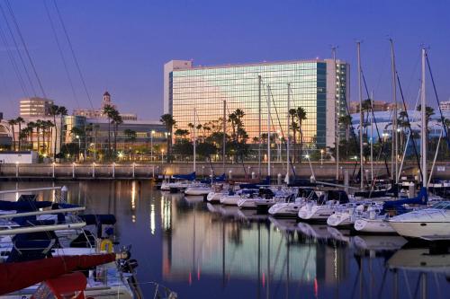 Hyatt Regency Long Beach allows 18 year olds to book a room in Long Beach