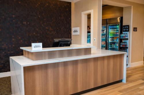 Residence Inn by Marriott Grand Rapids Downtown allows 18 year olds to book a room in Grand Rapids