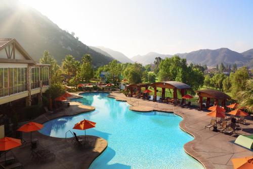 The Welk by Vacation Club Rentals allows 18 year olds to book a room in Escondido