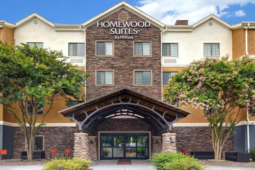 Homewood Suites Newport News - Yorktown by Hilton allows 18 year olds to book a room in Newport News