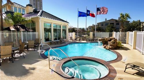 Hilton Garden Inn Houston/Galleria Area allows 18 year olds to book a room in Houston