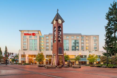 Hilton Vancouver Washington allows 18 year olds to book a room in Vancouver