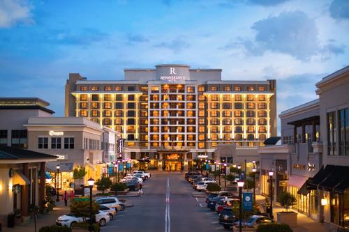 Renaissance Raleigh North Hills Hotel allows 18 year olds to book a room in Raleigh