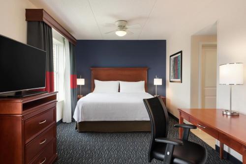 Homewood Suites by Hilton Madison West allows 18 year olds to book a room in Madison