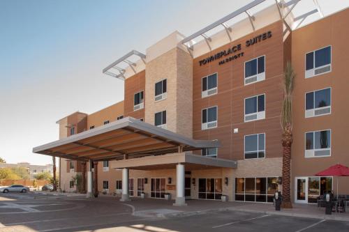 TownePlace Suites by Marriott Phoenix Chandler/Fashion Center allows 18 year olds to book a room in Chandler