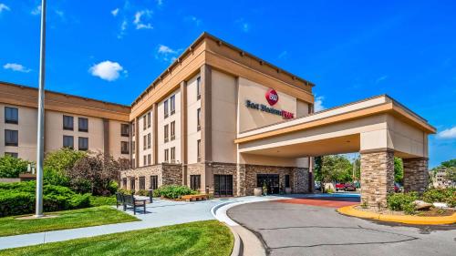 Best Western Plus Wichita West Airport Inn allows 18 year olds to book a room in Wichita