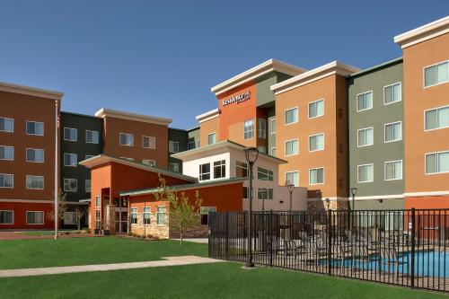 Residence Inn by Marriott Lubbock Southwest allows 18 year olds to book a room in Lubbock