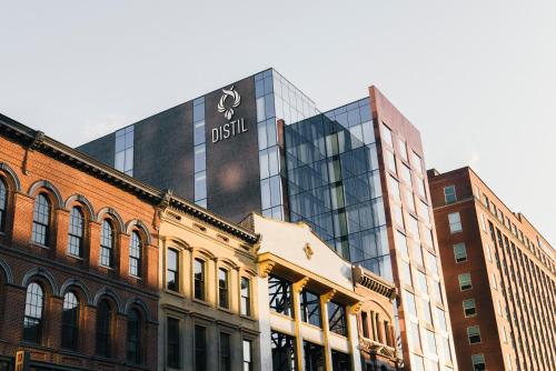 Hotel Distil, Autograph Collection allows 18 year olds to book a room in Louisville