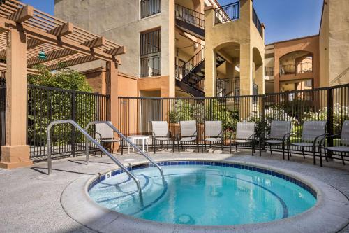 MainStay Suites Orange County John Wayne Airport allows 18 year olds to book a room in Santa Ana