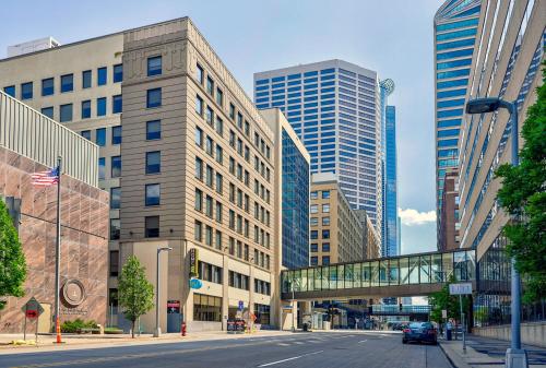 Tru By Hilton Minneapolis, Mn allows 18 year olds to book a room in Minneapolis