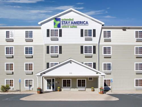 Extended Stay America Suites - Denver - Airport allows 18 year olds to book a room in Aurora