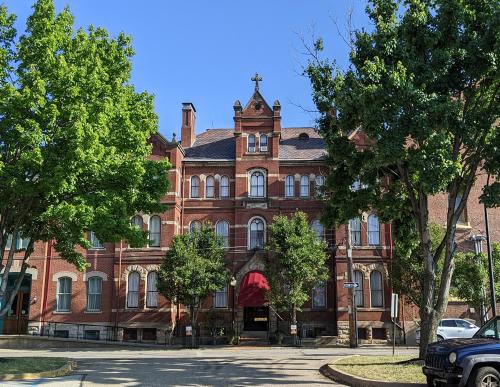 The Priory Hotel allows 18 year olds to book a room in Pittsburgh