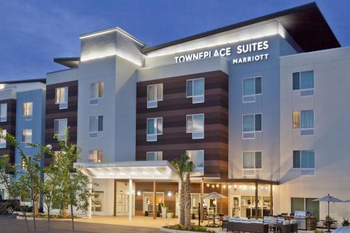 TownePlace Suites by Marriott Montgomery EastChase allows 18 year olds to book a room in Montgomery