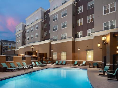 Residence Inn by Marriott Tallahassee Universities at the Capitol allows 18 year olds to book a room in Tallahassee