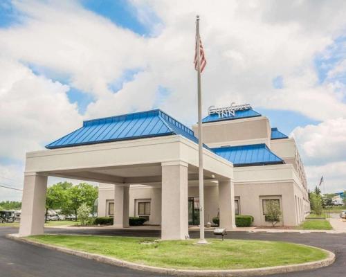 Comfort Inn - NYS Fairgrounds allows 18 year olds to book a room in Syracuse