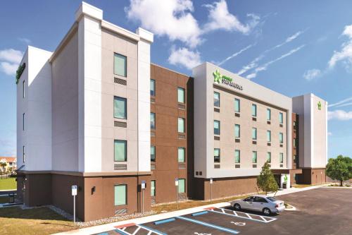 Extended Stay America Premier Suites - Augusta allows 18 year olds to book a room in Augusta