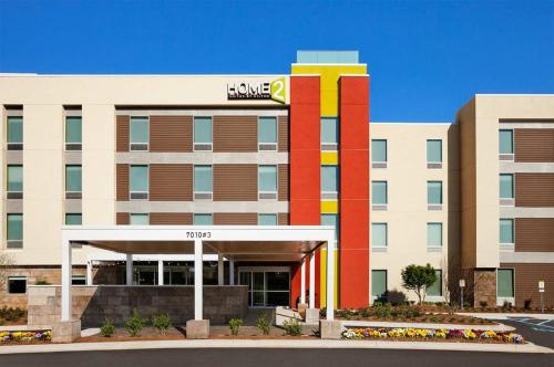 Home2 Suites by Hilton Huntsville - Research Park Area allows 18 year olds to book a room in Huntsville