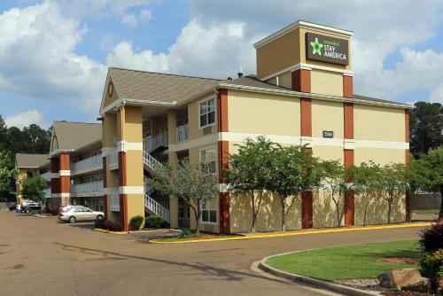 Extended Stay America Suites - Jackson - North allows 18 year olds to book a room in Jackson