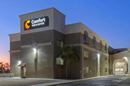 Comfort Inn & Suites Surprise Near Sun City West allows 18 year olds to book a room in Surprise