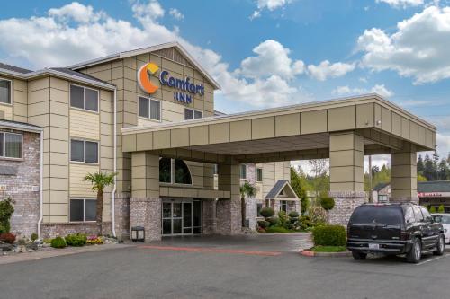 Comfort Inn Kent - Seattle allows 18 year olds to book a room in Kent