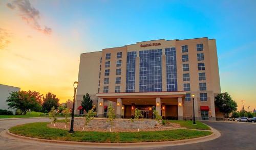 Hotel Topeka at City Center allows 18 year olds to book a room in Topeka