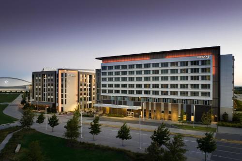 Residence Inn by Marriott Dallas Frisco allows 18 year olds to book a room in Frisco