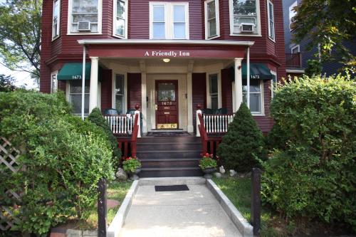 A Friendly Inn at Harvard allows 18 year olds to book a room in Cambridge