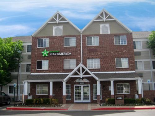 Extended Stay America Suites - Denver - Tech Center South - Greenwood Village allows 18 year olds to book a room in Centennial