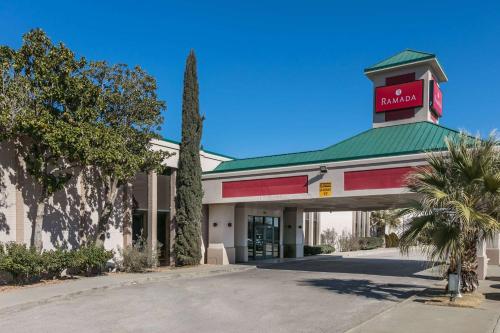 Ramada by Wyndham Odessa Near University of Texas Permian allows 18 year olds to book a room in Odessa