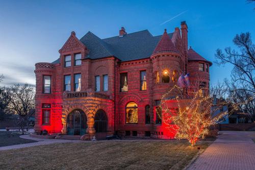 Orman Mansion - Pueblo's Most Luxurious Stay! Breakfast Included allows 18 year olds to book a room in Pueblo