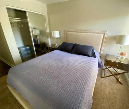 Your home away from home! allows 18 year olds to book a room in Burbank