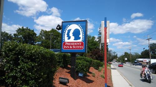 President Inn & Suites allows 18 year olds to book a room in 