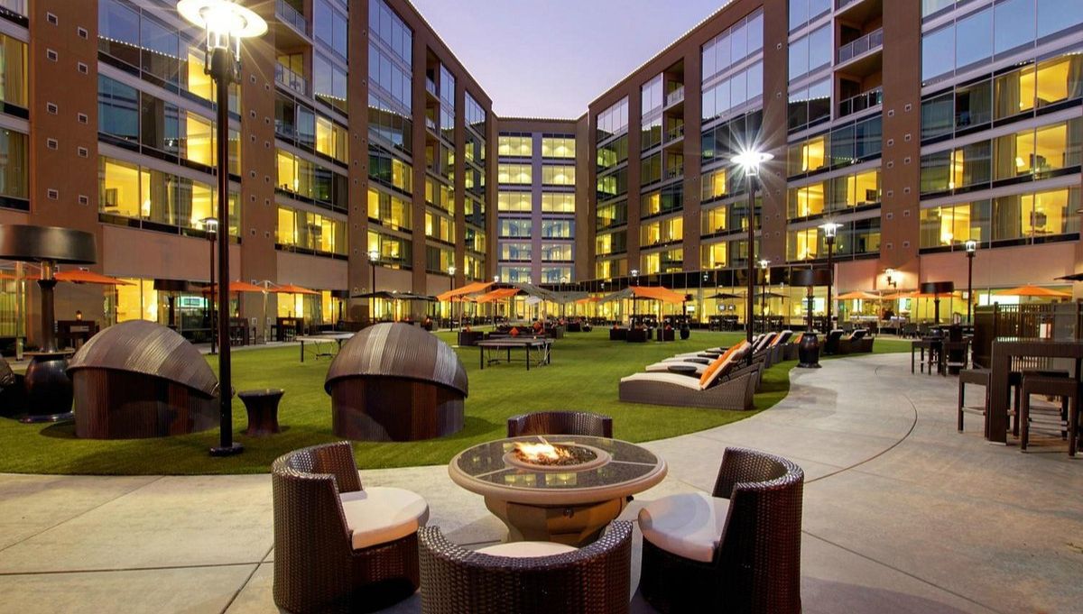 Stockton Hotels