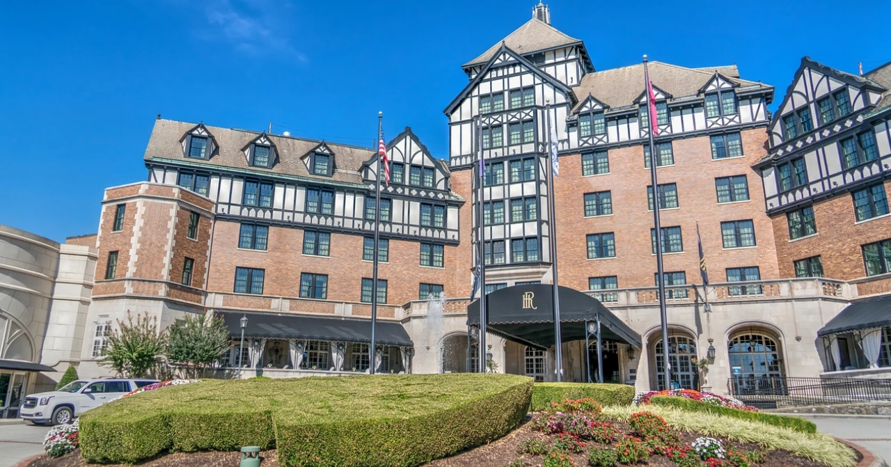 Hotels for 18+ in Virginia